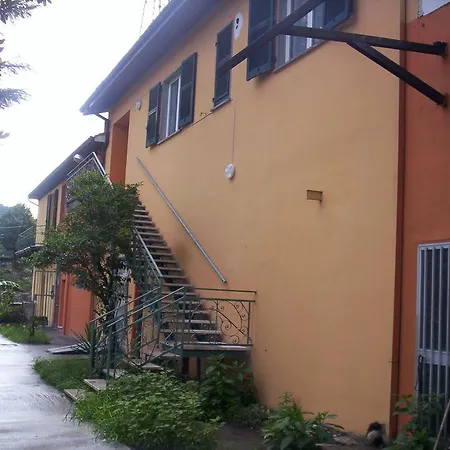 Tra Parco E Parco Διαμέρισμα Vezzano Ligure